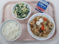 おでん風煮　ポパイサラダ