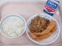春雨の甘辛炒め　いかの天ぷら