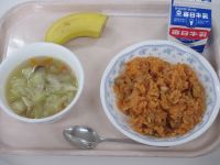 チキンライス　野菜スープ　バナナ