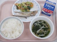 ししゃものからあげ　ツナ和え　すまし汁