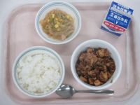 麻婆豆腐　春雨サラダ