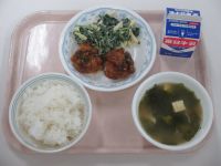 ユーリンチー　ポパイサラダ　わかめスープ