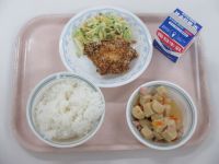 鶏肉のパン粉焼き　キャベツのサラダ　高野の煮物