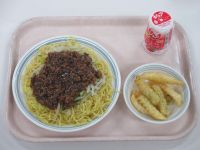 ジャージャー麺　青のりポテト　ストロベリージョア