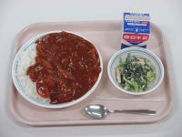 ハヤシライス　ポパイサラダ
