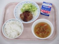 豆腐ハンバーグ　野菜スープ