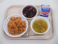 チキンライス　野菜スープ　ぶどうゼリー