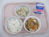 白菜のうま煮　大根のツナマヨ和え