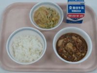 マーボー豆腐・春雨サラダ