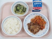 鶏肉のパン粉焼き・酢の物・スパゲティナポリタン