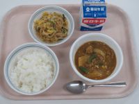 豆腐のカレー煮・切干大根の中華サラダ