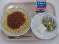 スパゲティ・ミートソース・いんげんサラダ・カルピス寒天