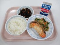 鮭のマヨネーズ焼き・おかか和え・大豆とひじきの煮物