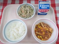 ごはん・牛乳・豚肉のケチャップ煮・ごぼうサラダ