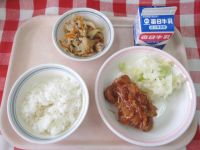 ごはん・牛乳・肉団子の野菜あんかけ・キャベツ・切り干し大根の煮物