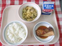 ごはん・牛乳・さかなのてりやき・親子煮