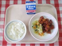 ごはん・牛乳・まぐろのケチャップに・野菜炒め