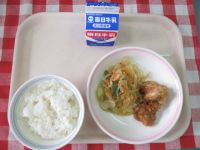 ごはん・牛乳・とりにくのレモン揚げ・春雨の炒め物