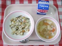 高菜チャーハン・牛乳・ジャーマンスープ