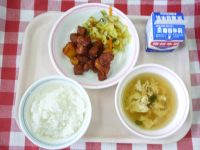 ごはん・牛乳・まぐろのケチャップに・野菜ソテー・かきたま汁