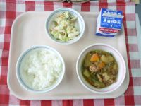 ごはん・牛乳・肉じゃが・和風マヨネーズあえ