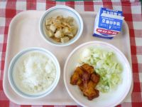 ごはん・牛乳・まぐろのケチャップ煮・高野の煮物