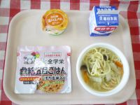 救給ごもくごはん・牛乳・塩ちゃんこ汁・オレンジゼリー