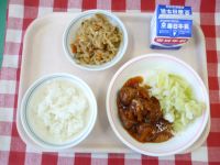 ごはん・牛乳・肉団子のやさいあんかけ・キャベツ・切り干し大根の煮物