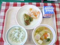 なめし・牛乳・ちくわのいそべあげ・紅白なます・白玉雑煮