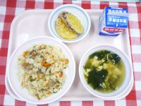 きんぴらずし・牛乳・さつまいものてんぷら・かき玉汁