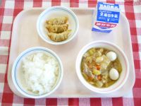 ごはん・牛乳・八宝菜・あげぎょうざ