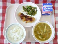 ごはん・牛乳・さかなのフライ・いんげんソテー・カレーうどん