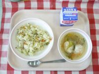 高菜チャーハン・牛乳・とりにくだんごスープ