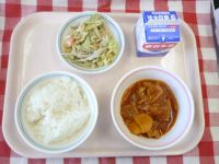 ごはん・牛乳・ぶたにくのケチャップ煮・ごぼうサラダ