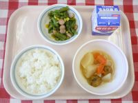 ごはん・牛乳・だいこんのにもの・いんげんソテー
