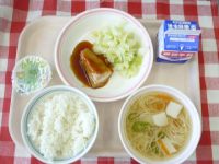 ごはん・牛乳・さかなのてりやき・キャベツ・七夕そうめん汁・たなばたゼリー