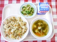 きんぴらずし・牛乳・ブロッコリーのつなあえ・すましじる