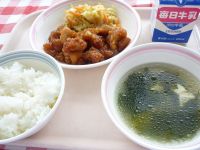 ご飯　牛乳　タッカンジョン　切り干しのナムル　わかめスープ