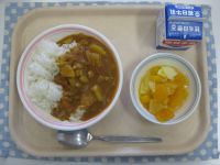 カレーライス、フルーツポンチ