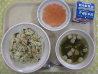 きんぴらずし、てまり麩のおすまし、ももゼリー