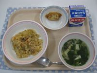 キムチチャーハン、あげぎょうざ、中華スープ