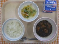 ご飯、マーボー豆腐、バンサンスウ