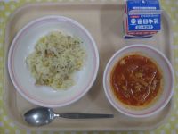 チキンピラフ、ポークビーンズ