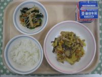 ご飯、五目きんぴら、平天のサラダ