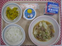 ☆★お月見こんだて★☆ご飯、豚肉のしょうが焼き、かぼちゃとポテトのサラダ、お月見ゼリー