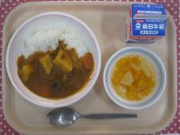 カレーライス、フルーツポンチ