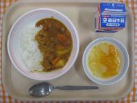 カレーライス、フルーツポンチ