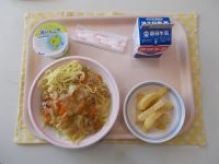 五目野菜ラーメン、フライドポテト、青りんごゼリー