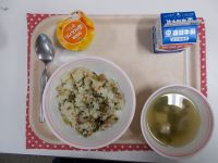 たかなチャーハン、とうふのスープ、みかんゼリー